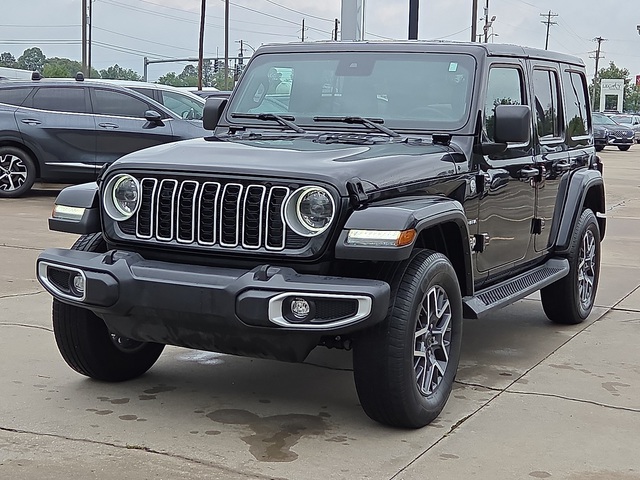 2024 Jeep Wrangler Sahara 4WD