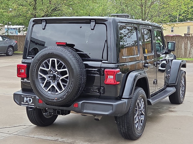 2024 Jeep Wrangler Sahara 4WD