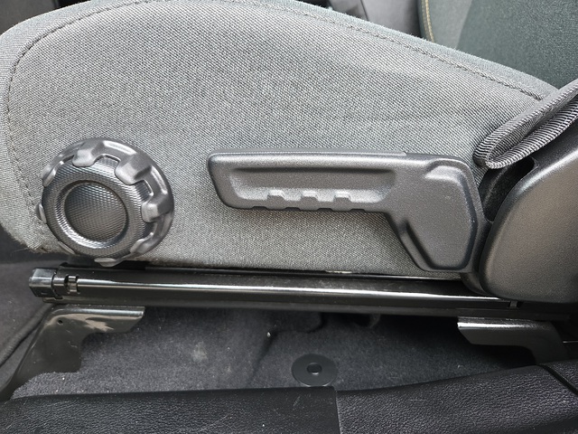 2024 Jeep Wrangler Sahara 4WD