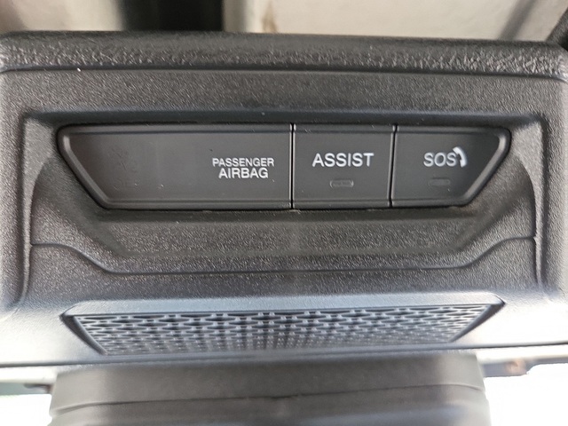 2024 Jeep Wrangler Sahara 4WD