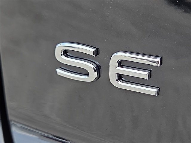 2024 Volkswagen Atlas 2.0T SE FWD Cross Sport
