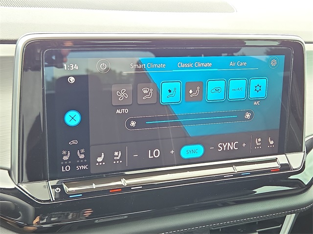 2024 Volkswagen Atlas 2.0T SE FWD Cross Sport