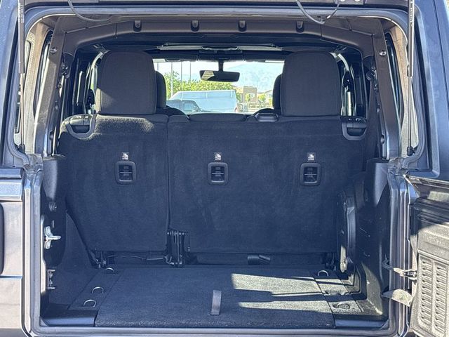 2018 Jeep Wrangler Unlimited Sahara 4WD