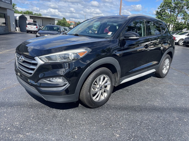 2017 Hyundai Tucson SE Plus FWD