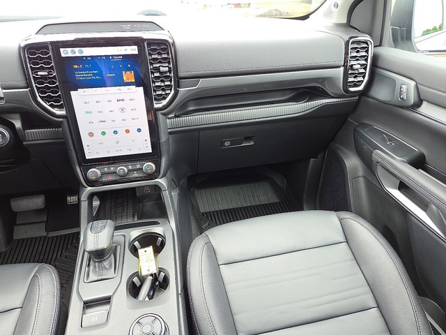 2024 Ford Ranger LARIAT 4WD 5ft Box