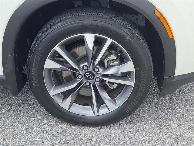 2024 INFINITI QX60 LUXE FWD