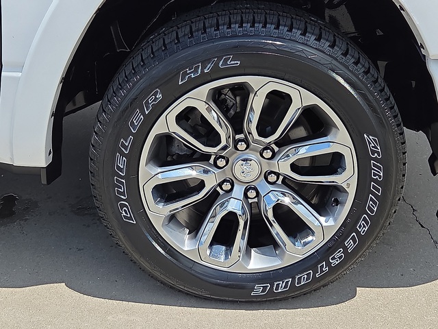 2022 Ram 1500 Laramie 4WD 5ft7 Box