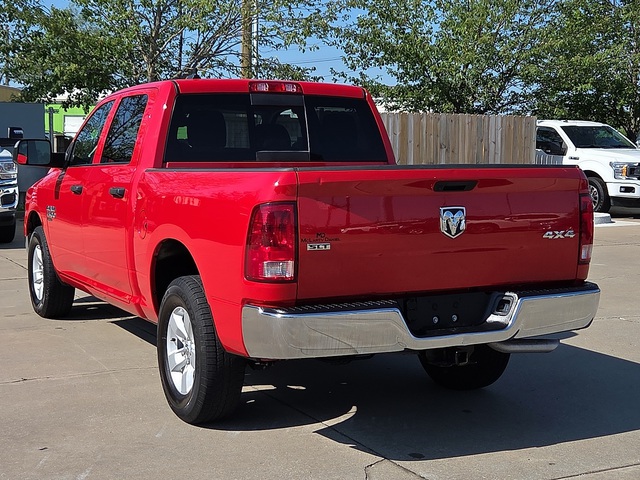 2023 Ram 1500 Classic SLT 4WD 5ft7 Box