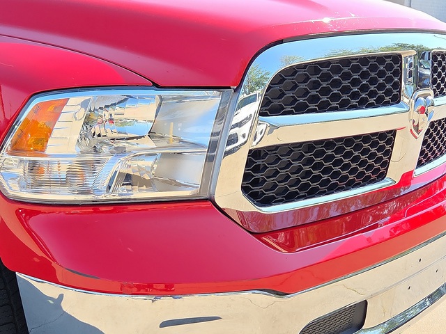 2023 Ram 1500 Classic SLT 4WD 5ft7 Box