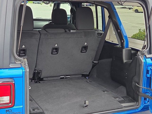 2021 Jeep Wrangler Unlimited Willys 4WD