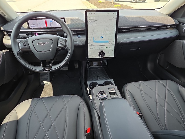 2024 Ford Mustang Select RWD Mach-E