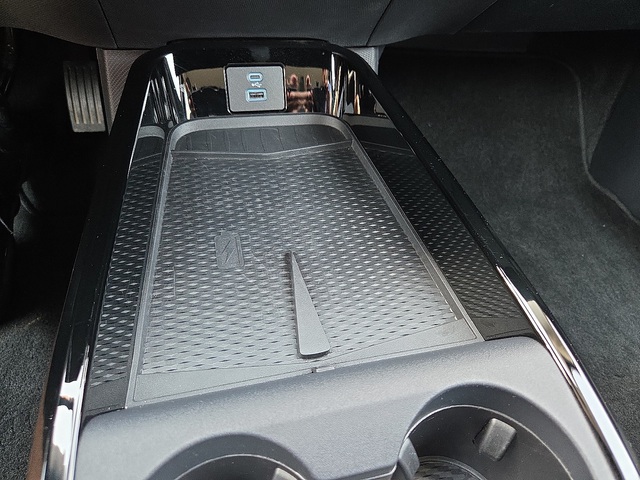 2024 Ford Mustang Select RWD Mach-E