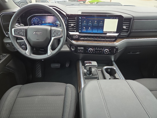 2024 Chevrolet Silverado 1500 LT Trail Boss 4WD 147WB