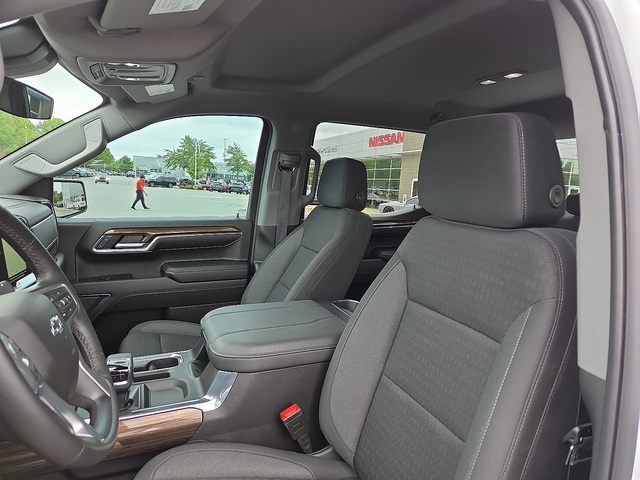 2024 Chevrolet Silverado 1500 LT Trail Boss 4WD 147WB