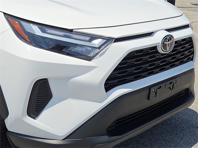 2023 Toyota RAV4 LE AWD