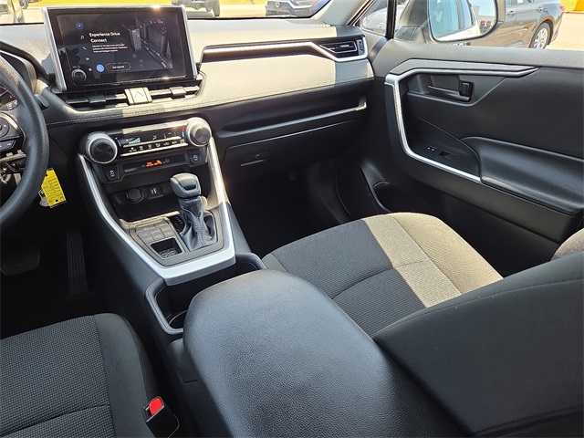 2023 Toyota RAV4 LE AWD
