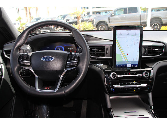 2023 Ford Explorer ST 4WD
