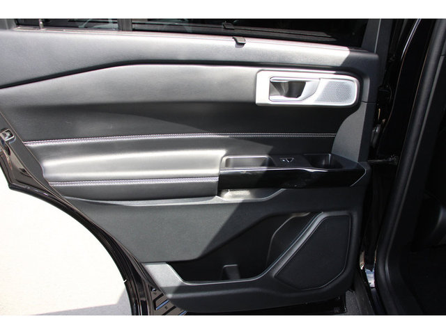 2023 Ford Explorer ST 4WD
