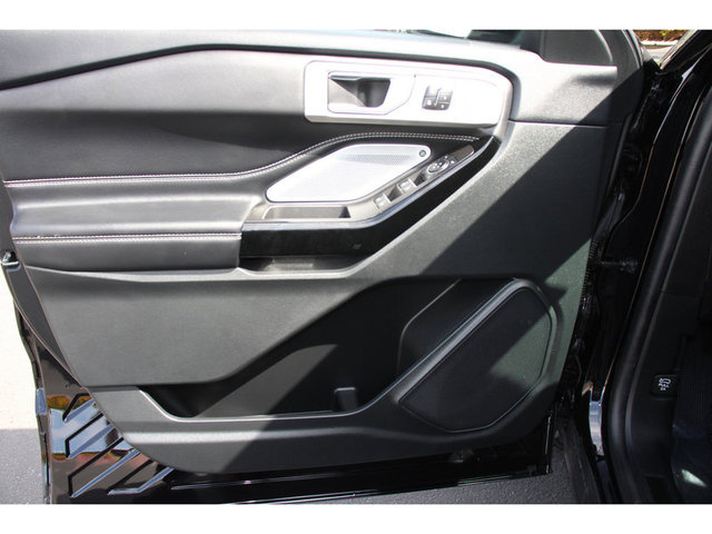 2023 Ford Explorer ST 4WD