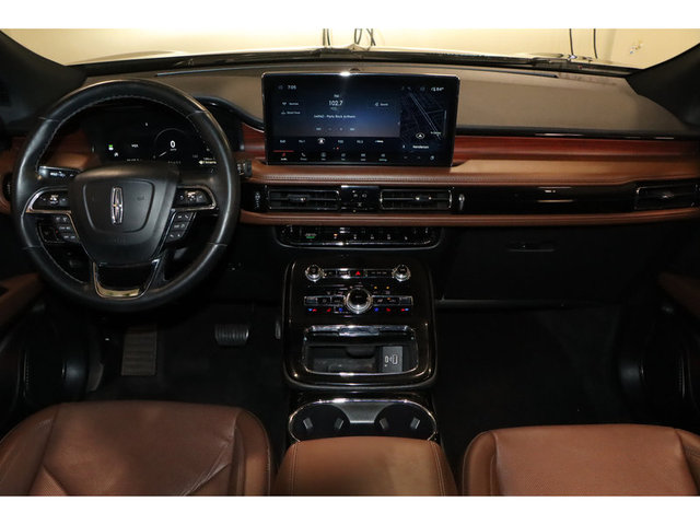 2022 Lincoln Nautilus Reserve FWD