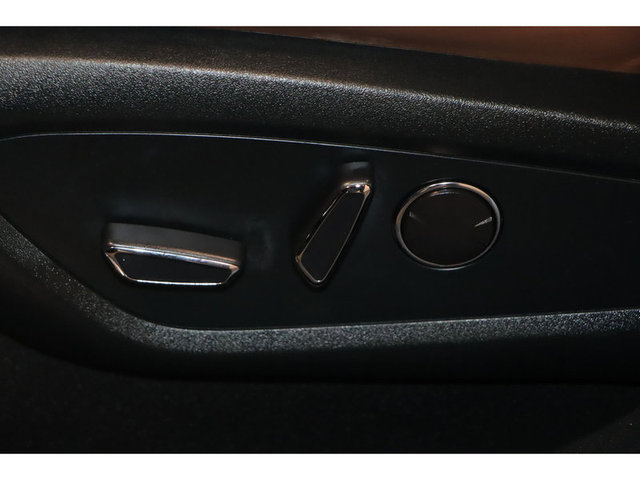 2022 Lincoln Nautilus Reserve FWD