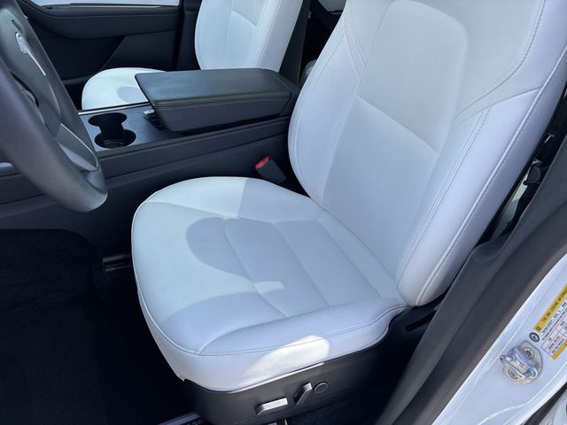 2022 Tesla Model Y Long Range AWD
