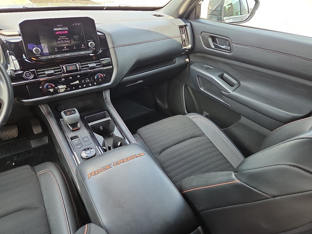 2023 Nissan Pathfinder Rock Creek 4WD