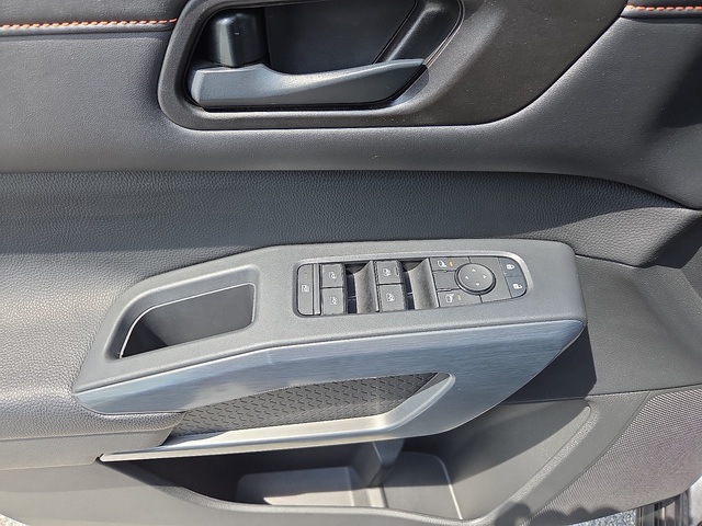 2023 Nissan Pathfinder Rock Creek 4WD