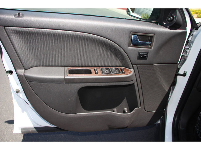 2008 Ford Taurus Limited FWD