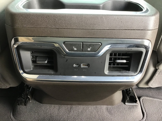 2023 GMC Sierra 1500 SLT 4WD 147WB