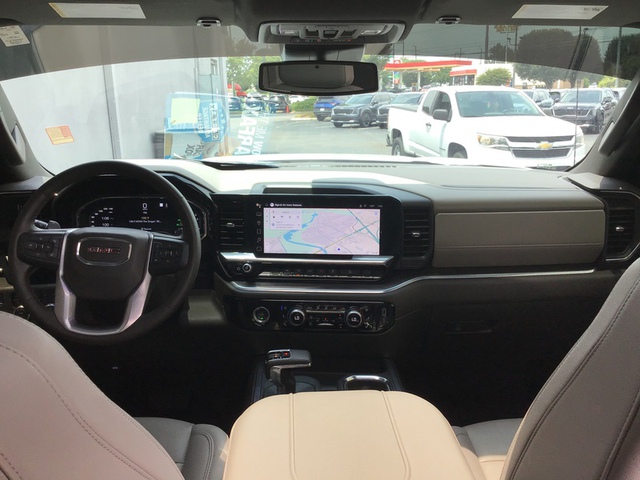 2023 GMC Sierra 1500 SLT 4WD 147WB