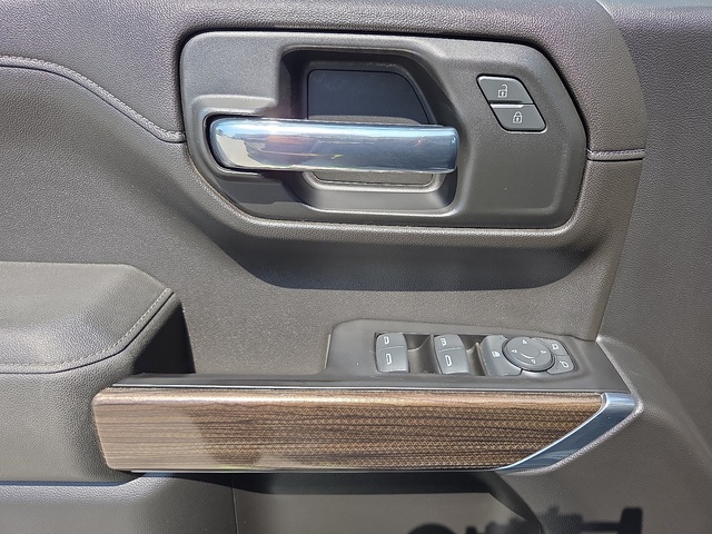 2019 Chevrolet Silverado 1500 RST 4WD 147WB