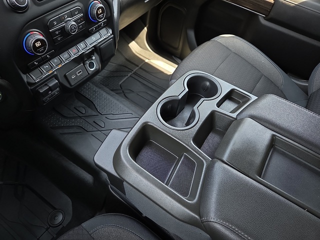 2019 Chevrolet Silverado 1500 RST 4WD 147WB