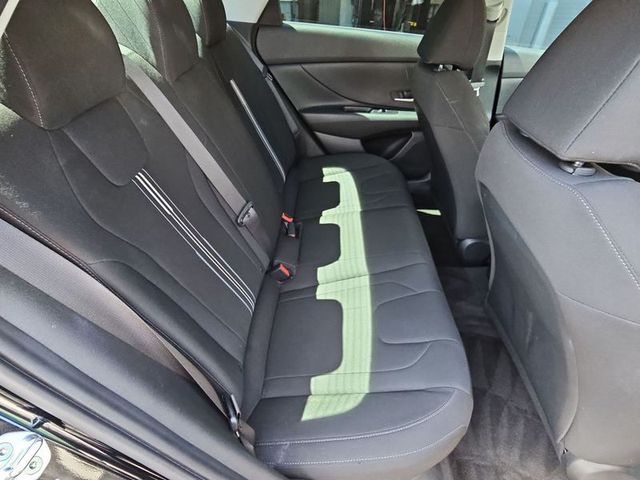 2022 Hyundai Elantra Hybrid Blue