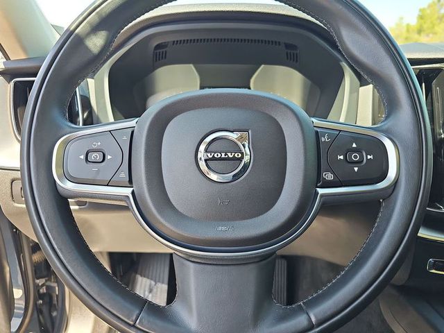 2019 Volvo XC60 T5 Momentum AWD