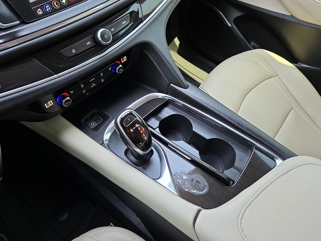 2020 Buick Enclave Essence FWD