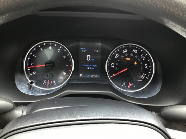 2020 Toyota RAV4 LE FWD