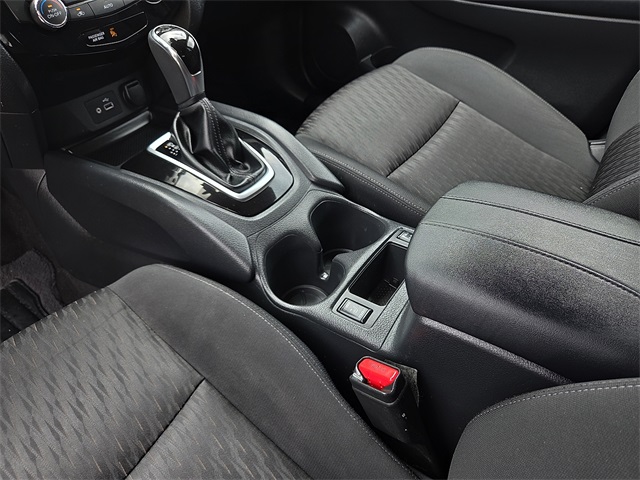 2019 Nissan Rogue SV FWD
