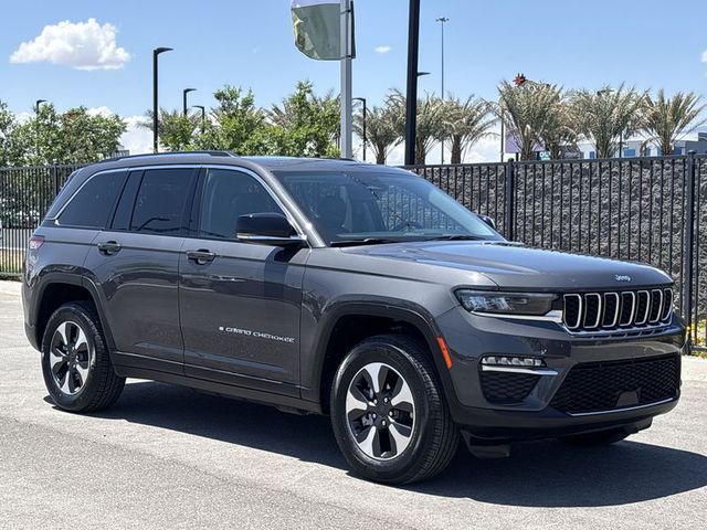 2023 Jeep Grand Cherokee 4WD 4xe