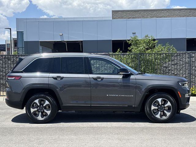 2023 Jeep Grand Cherokee 4WD 4xe
