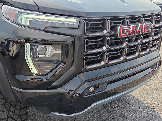 2023 GMC Canyon AT4X 4WD