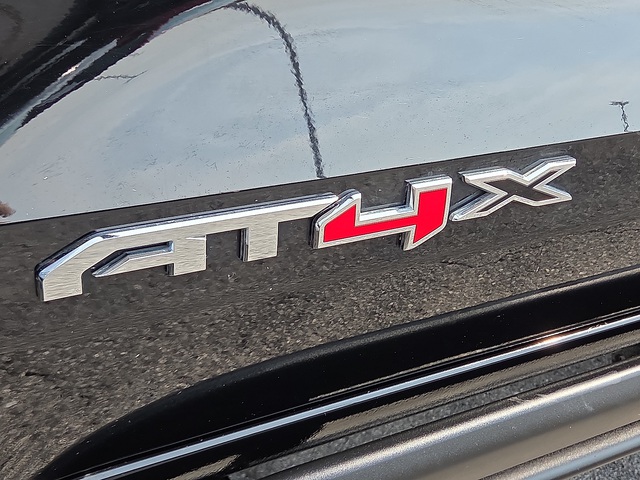 2023 GMC Canyon AT4X 4WD