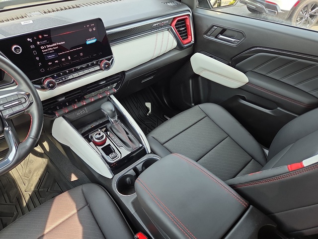 2023 GMC Canyon AT4X 4WD