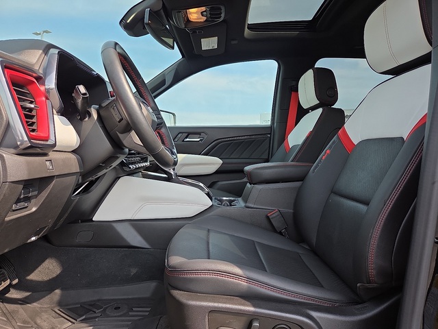 2023 GMC Canyon AT4X 4WD