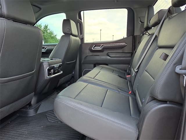 2023 Chevrolet Silverado 1500 LTZ 4WD 147WB