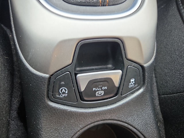 2021 Jeep Compass Latitude FWD