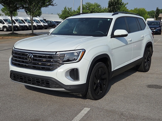 2024 Volkswagen Atlas 2.0T SE w/Tech 4MOTION