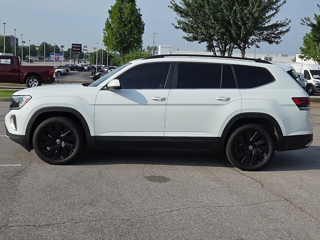 2024 Volkswagen Atlas 2.0T SE w/Tech 4MOTION