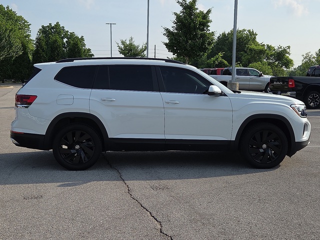 2024 Volkswagen Atlas 2.0T SE w/Tech 4MOTION