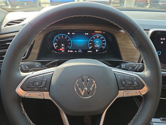 2024 Volkswagen Atlas 2.0T SE w/Tech 4MOTION